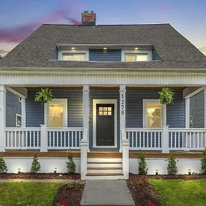 5th Street Retreat Private Osu, Short North Holiday home Columbus